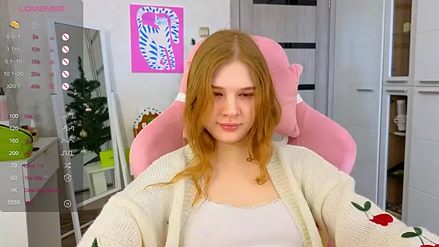 Snapshot of TrissMerigold9 chatting on 8, 1, 2026 TrissMerigold9 online show from 8, 1, 2026