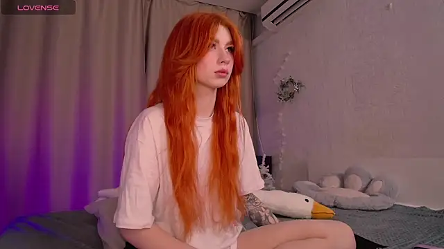 Evaa Moonn  online show from 11, 1, 2025