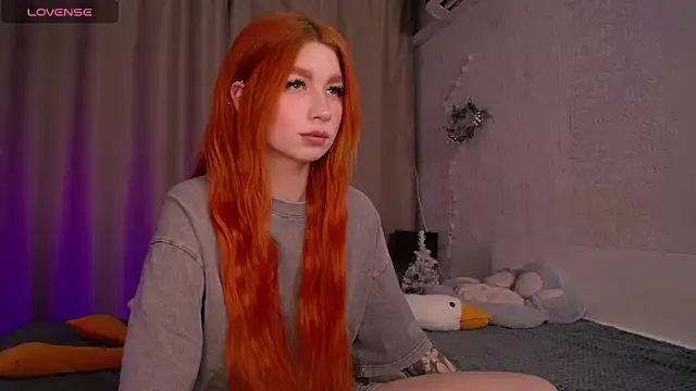 Evaa Moonn  online show from 28, 12, 2024