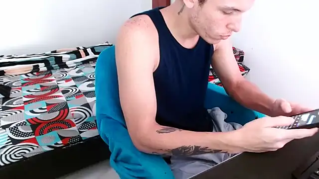 deividcloud36 online show from 27, 10, 2025