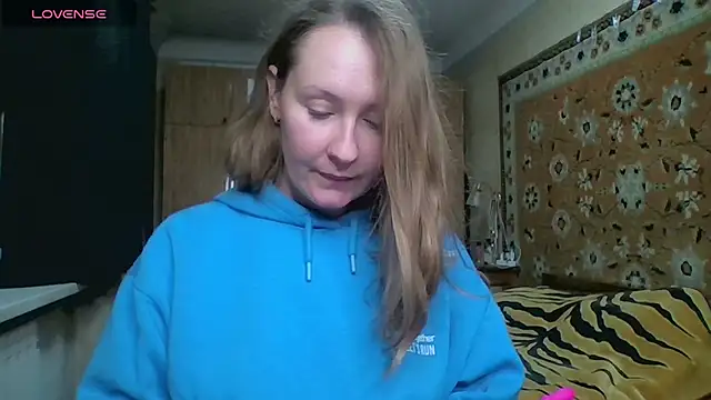 AnnaXLovers online show from 14, 10, 2025