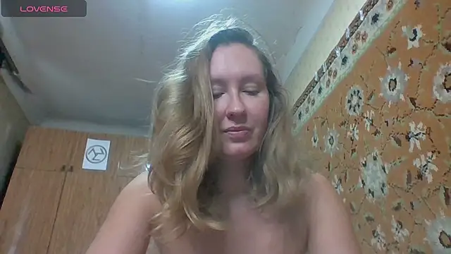 AnnaXLovers online show from 20, 9, 2025