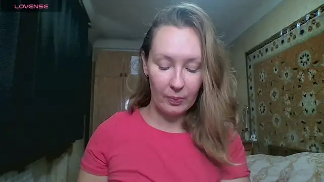 AnnaXLovers online show from 10, 9, 2025