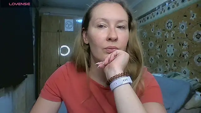 AnnaXLovers online show from 7, 7, 2026