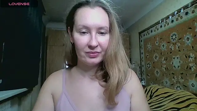 AnnaXLovers online show from 6, 11, 2025