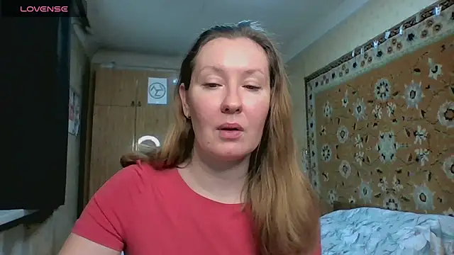 AnnaXLovers online show from 14, 4, 2026