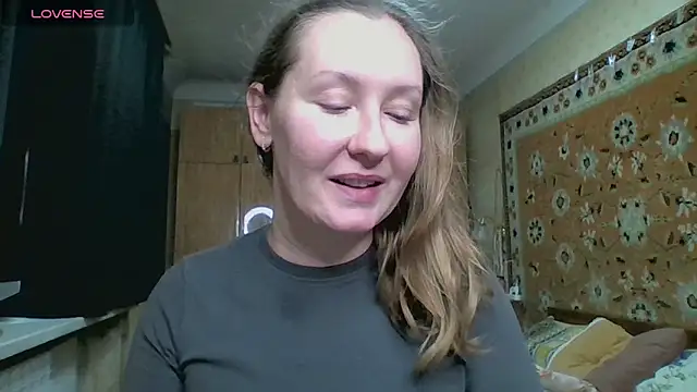 AnnaXLovers online show from 31, 10, 2025