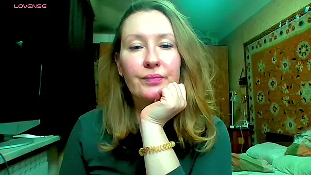 AnnaXLovers online show from 17, 3, 2025