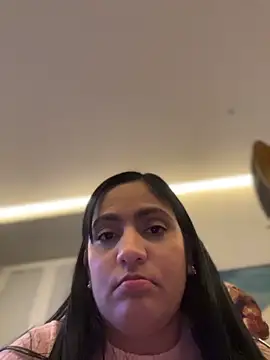 JazminTaylor online show from 27, 2, 2026