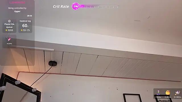 LILA ELLIOT online show from 8, 11, 2025