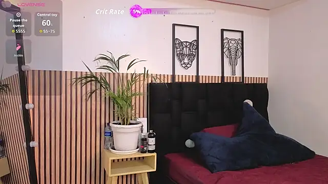 LILA ELLIOT online show from 15, 11, 2025