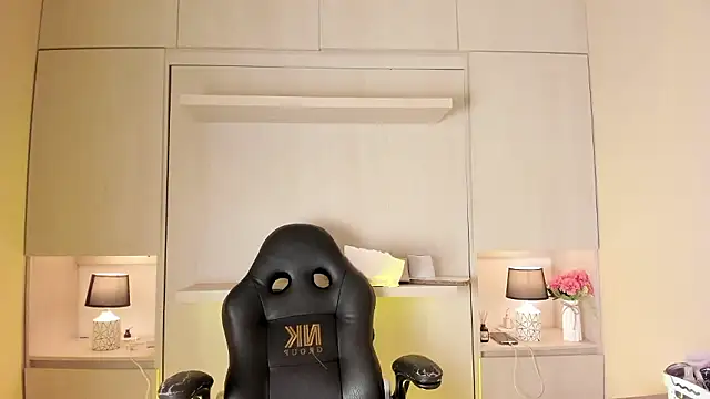 tamaraa smiith online show from 8, 1, 2026