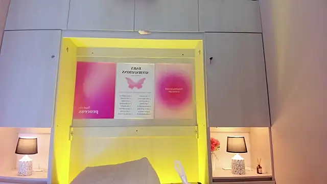 tamaraa smiith online show from 17, 4, 2026