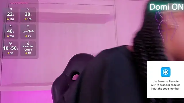 Snapshot of tamaraa_smiith chatting on 17, 10, 2025 tamaraa smiith online show from 17, 10, 2025