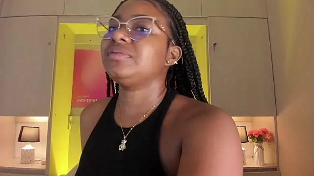 tamaraa smiith online show from 6, 4, 2026