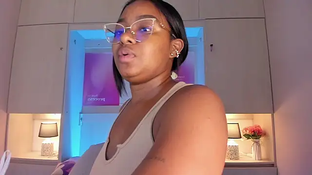 tamaraa smiith online show from 28, 4, 2026