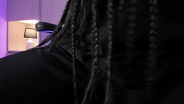 Snapshot of tamaraa_smiith chatting on 30, 9, 2025 tamaraa smiith online show from 30, 9, 2025