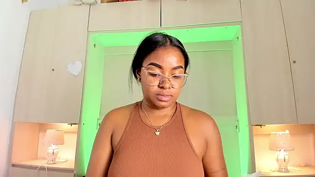 tamaraa smiith online show from 2, 5, 2026