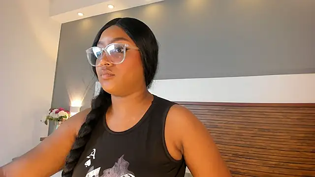 Adelehottman online show from 22, 9, 2025