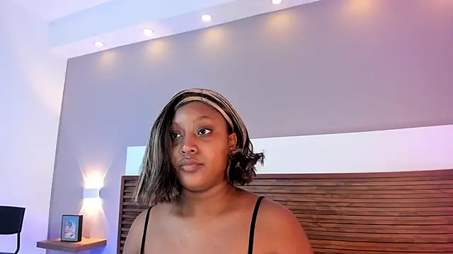 Adelehottman online show from 25, 2, 2026