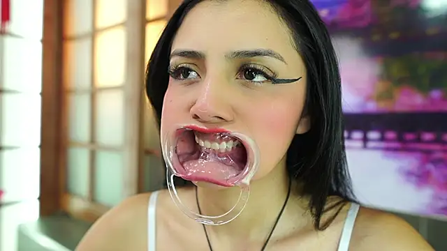 Snapshot of miss_lizith chatting on 20, 11, 2025 miss lizith online show from 20, 11, 2025