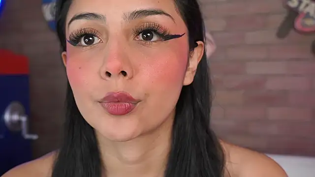 miss lizith online show from 3, 4, 2026