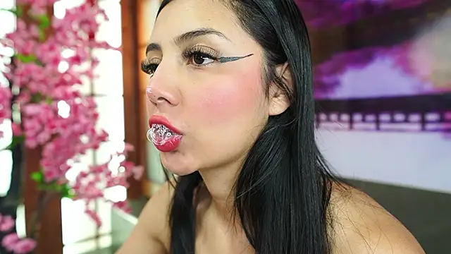 Snapshot of miss_lizith chatting on 2, 10, 2025 miss lizith online show from 2, 10, 2025