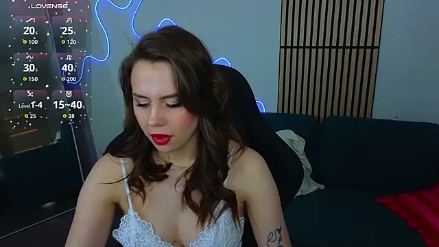 Aisha Riley online show from 8, 2, 2026