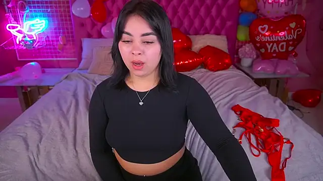 SusieWood online show from 15, 2, 2026