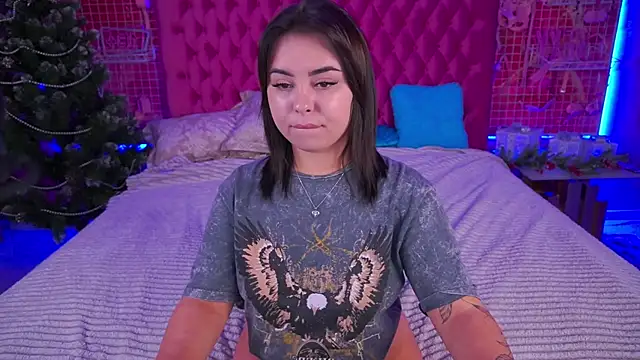 SusieWood online show from 18, 12, 2025