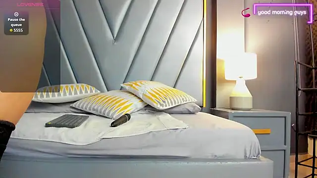 BrendaAdams  online show from 27, 9, 2025