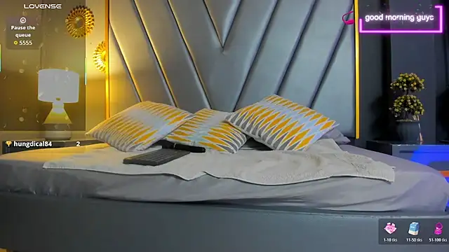 BrendaAdams  online show from 13, 2, 2026