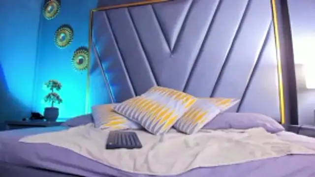 BrendaAdams  online show from 21, 11, 2025