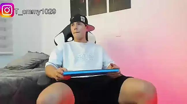 Snapshot of Tommy_Jos chatting on 1, 3, 2025 Tommy Jos online show from 1, 3, 2025