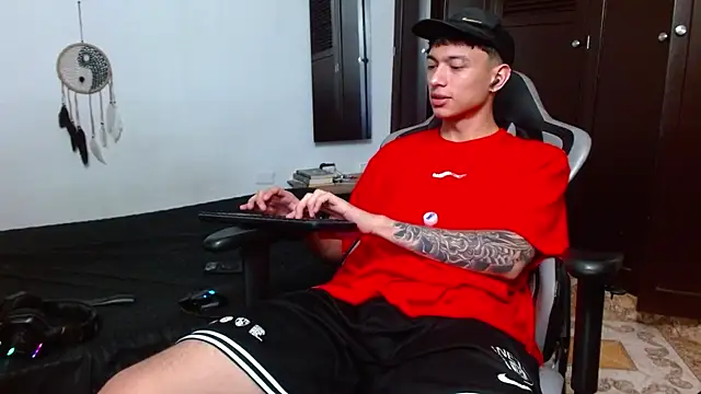 aaron blug online show from 19, 2, 2025