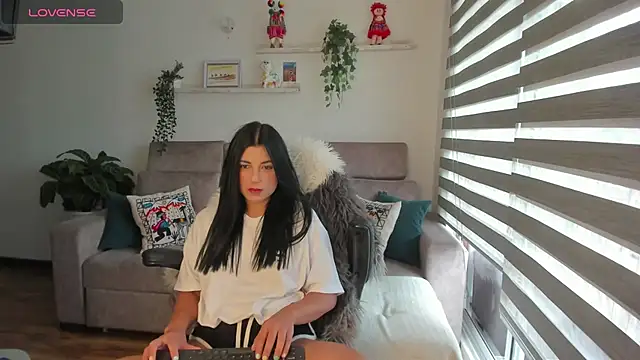 Arya 33 online show from 10, 3, 2025