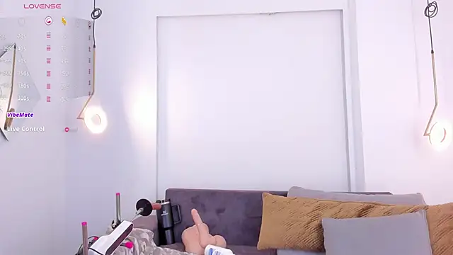  huge boobs ebony online show from 18, 3, 2025