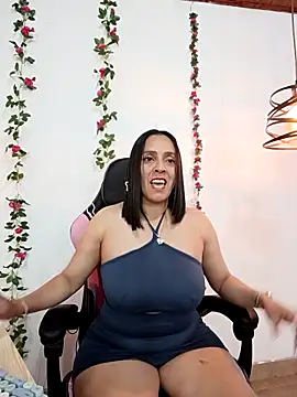 ariana lavoie- online show from 4, 11, 2025