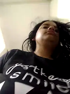 Snapshot of _Miaaleon chatting on 18, 3, 2025 Miaaleon online show from 18, 3, 2025