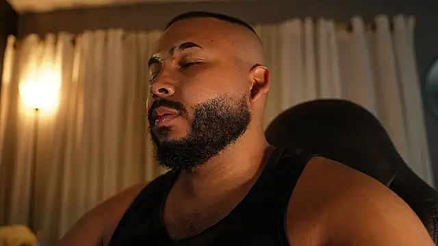 DilanJonnes  online show from 22, 9, 2025