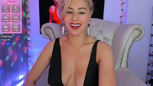 Snapshot of Isabelhot1 chatting on 7, 7, 2026 Isabelhot1 online show from 7, 7, 2026