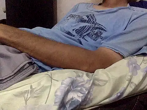 Skinnynerd online show from 17, 4, 2026