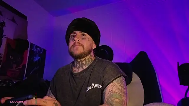 Ash gusbig online show from 8, 2, 2026