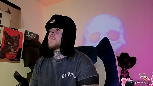 Ash gusbig online show from 5, 11, 2025