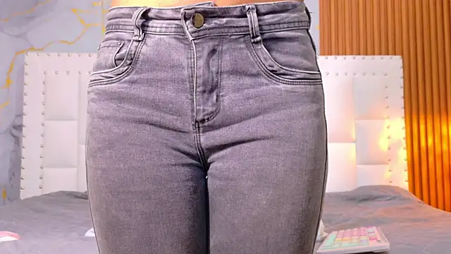 Snapshot of indianschoolgirl chatting on 16, 9, 2025 indianschoolgirl online show from 16, 9, 2025