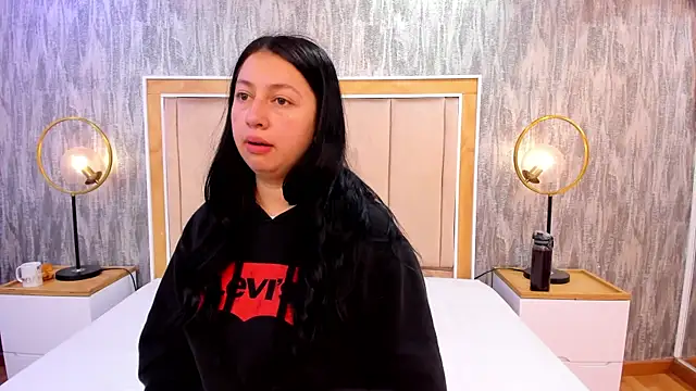 Snapshot of AshleeyPrincess chatting on 21, 11, 2025 AshleeyPrincess online show from 21, 11, 2025