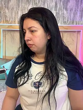 Snapshot of AshleeyPrincess chatting on 14, 10, 2025 AshleeyPrincess online show from 14, 10, 2025