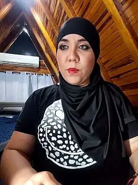 Snapshot of AmbarBurhan chatting on 29, 4, 2026 AmbarBurhan online show from 29, 4, 2026