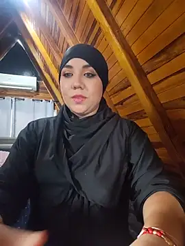 Snapshot of AmbarBurhan chatting on 25, 5, 2026 AmbarBurhan online show from 25, 5, 2026