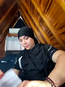 AmbarBurhan online show from 14, 4, 2026